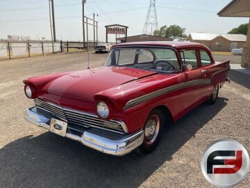 1957 Ford Custom