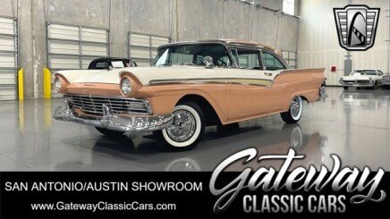 Photo 1 for 1957 Ford Fairlane