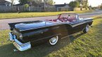 Thumbnail Photo 3 for 1957 Ford Fairlane 500 Skyliner for Sale by Owner