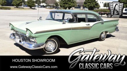 Photo 1 for 1957 Ford Fairlane
