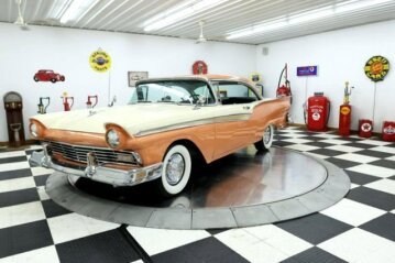 1957 Ford Fairlane