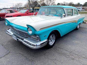 1957 Ford Fairlane