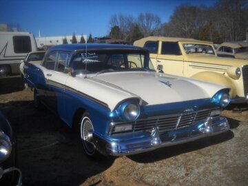 1957 Ford Fairlane