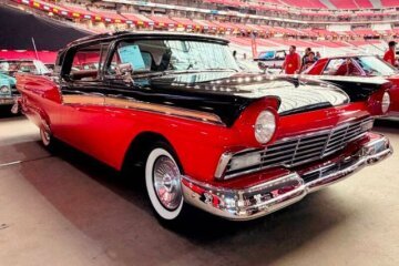 1957 Ford Fairlane