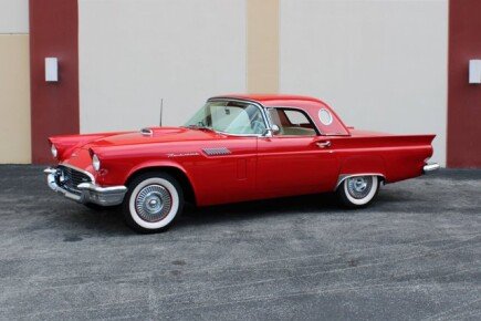 Photo 1 for 1957 Ford Thunderbird