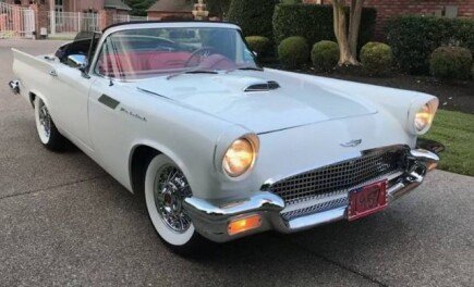 Photo 1 for 1957 Ford Thunderbird