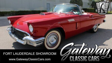 Photo 1 for 1957 Ford Thunderbird
