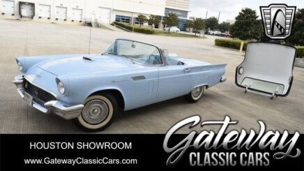 Photo 1 for 1957 Ford Thunderbird