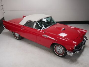 1957 Ford Thunderbird