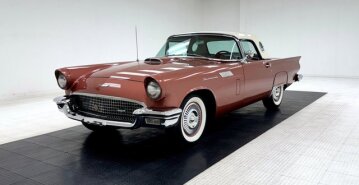 1957 Ford Thunderbird