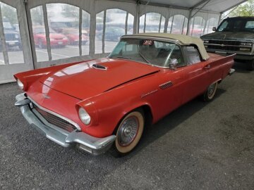 1957 Ford Thunderbird
