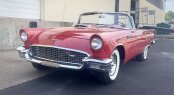 1957 Ford Thunderbird