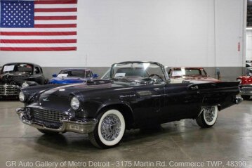 1957 Ford Thunderbird