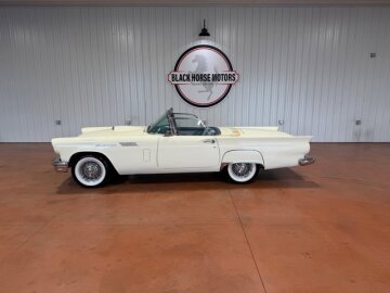 1957 Ford Thunderbird
