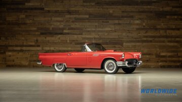 1957 Ford Thunderbird