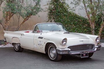 1957 Ford Thunderbird