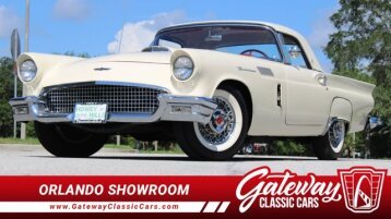 1957 Ford Thunderbird