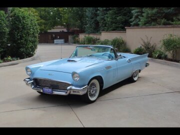 1957 Ford Thunderbird