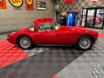 Photo 1 for 1957 MG MGA