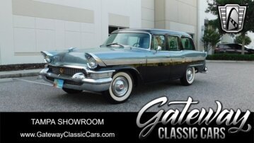 1957 Packard Clipper Series