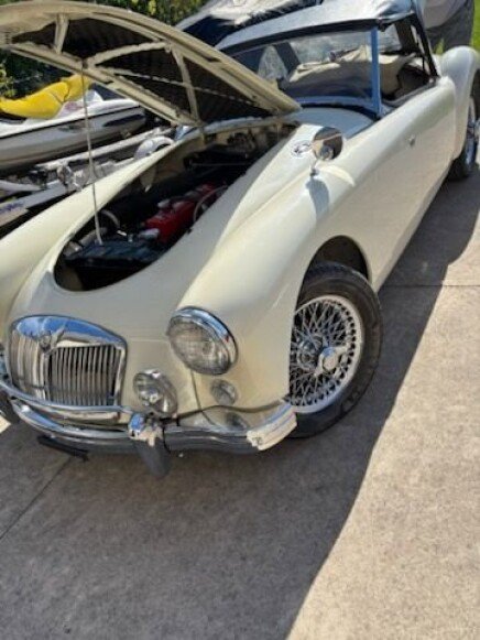 Photo 1 for 1958 MG MGA