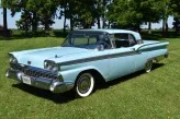 1959 Ford Fairlane 500 Skyliner