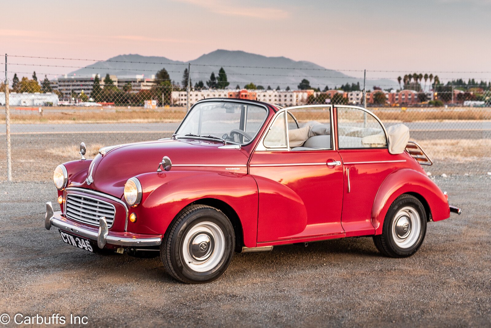 処分価格　SPOT-ON MORRIS MINOR 1000 北アイルランド製 処分価格 SPOT-ON MORRIS MINOR 1000 北アイルランド製 処分価格 SPOT