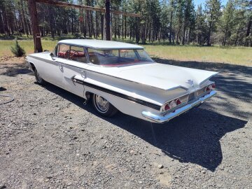 1960 Chevrolet Impala Sedan