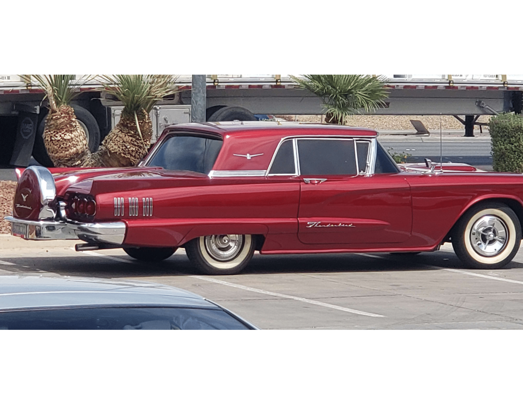 1960 Ford Thunderbird Super