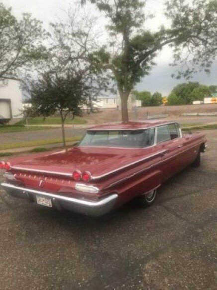 Photo 1 for 1960 Pontiac Bonneville Sedan