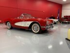 Thumbnail Photo 2 for 1961 Chevrolet Corvette Convertible
