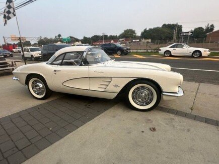 Photo 1 for 1961 Chevrolet Corvette