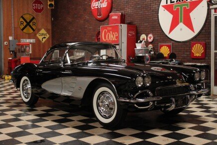 Photo 1 for 1961 Chevrolet Corvette Convertible