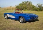 Thumbnail Photo 2 for 1961 Chevrolet Corvette