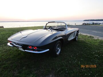 1961 Chevrolet Corvette Convertible