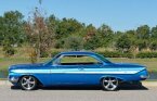 Thumbnail Photo 3 for 1961 Chevrolet Impala