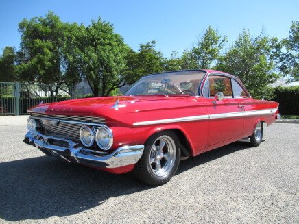 Photo 1 for 1961 Chevrolet Impala Coupe