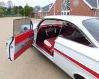 Thumbnail Photo 6 for 1961 Chevrolet Impala