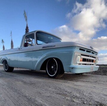 1961 Ford F100