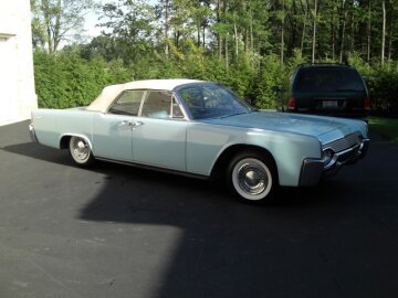 1961 Lincoln Continental