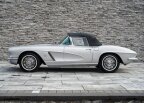 Thumbnail Photo 1 for 1962 Chevrolet Corvette Convertible