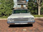Thumbnail Photo 2 for 1962 Chevrolet Impala