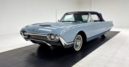 Photo 1 for 1962 Ford Thunderbird