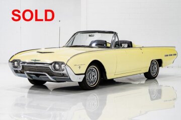1962 Ford Thunderbird