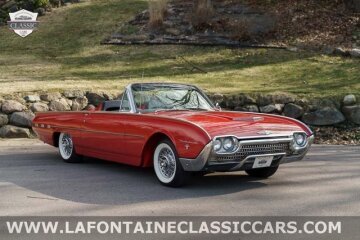 1962 Ford Thunderbird