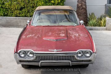 1962 Ford Thunderbird