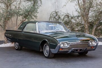 1962 Ford Thunderbird