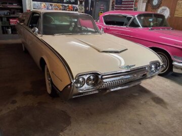 1962 Ford Thunderbird