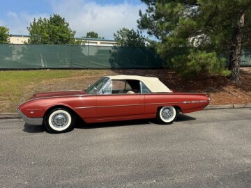 1962 Ford Thunderbird