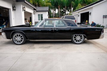 1962 Lincoln Continental